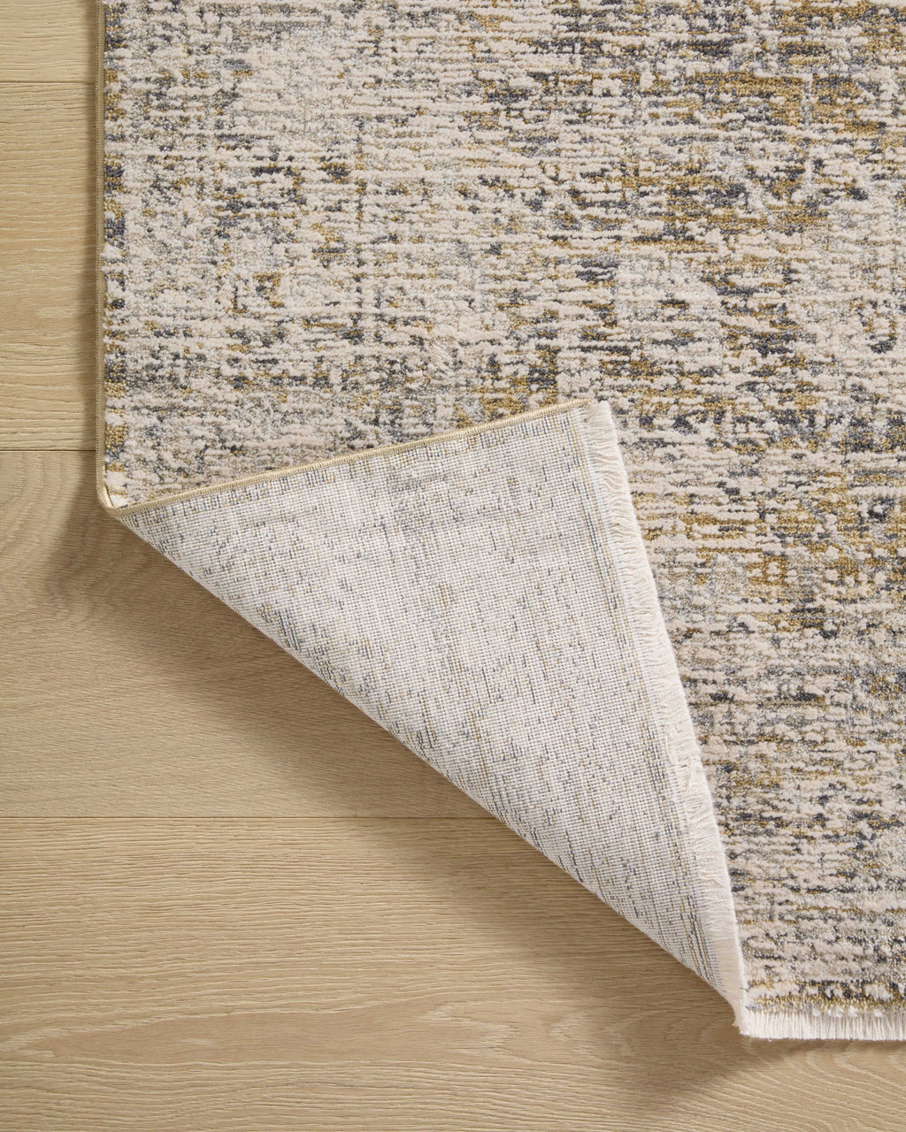 Alie Gold / Beige Rug