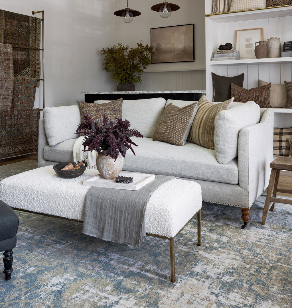 Chautauqua Bench Bone Boucle