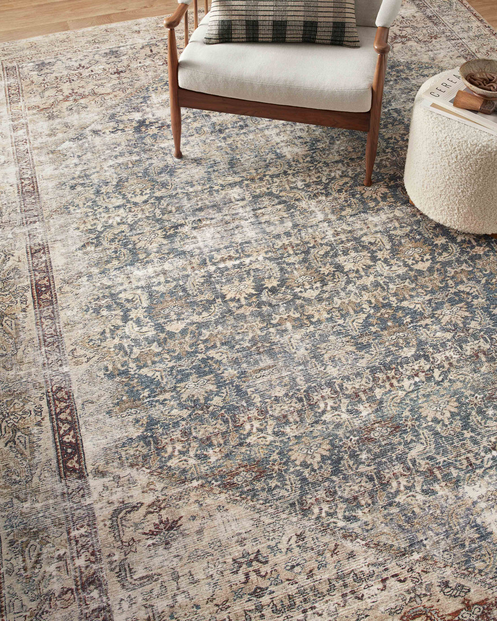 Georgie GER-04 Teal / Antique Area Rug