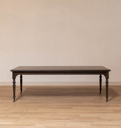 Lavi Dining Table
