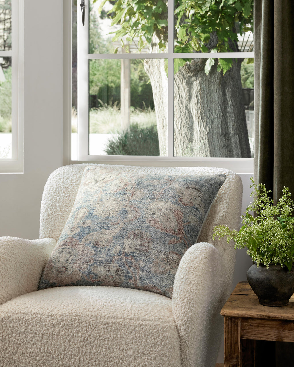 Pacifica Pillow by Amber Lewis x Loloi