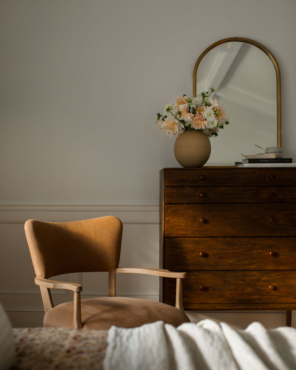 Cove Dresser