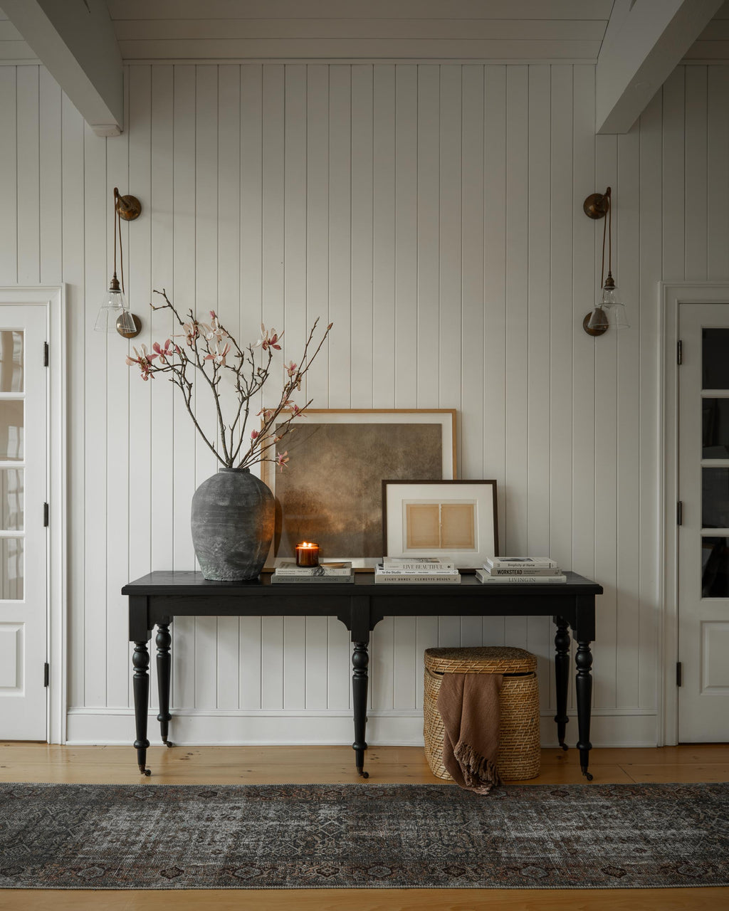 Lavi Console