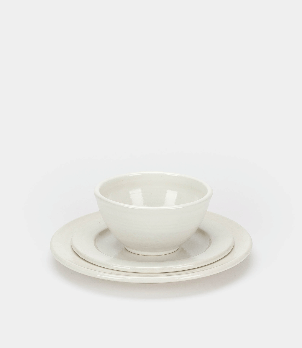 Farmhouse Dinnerware
