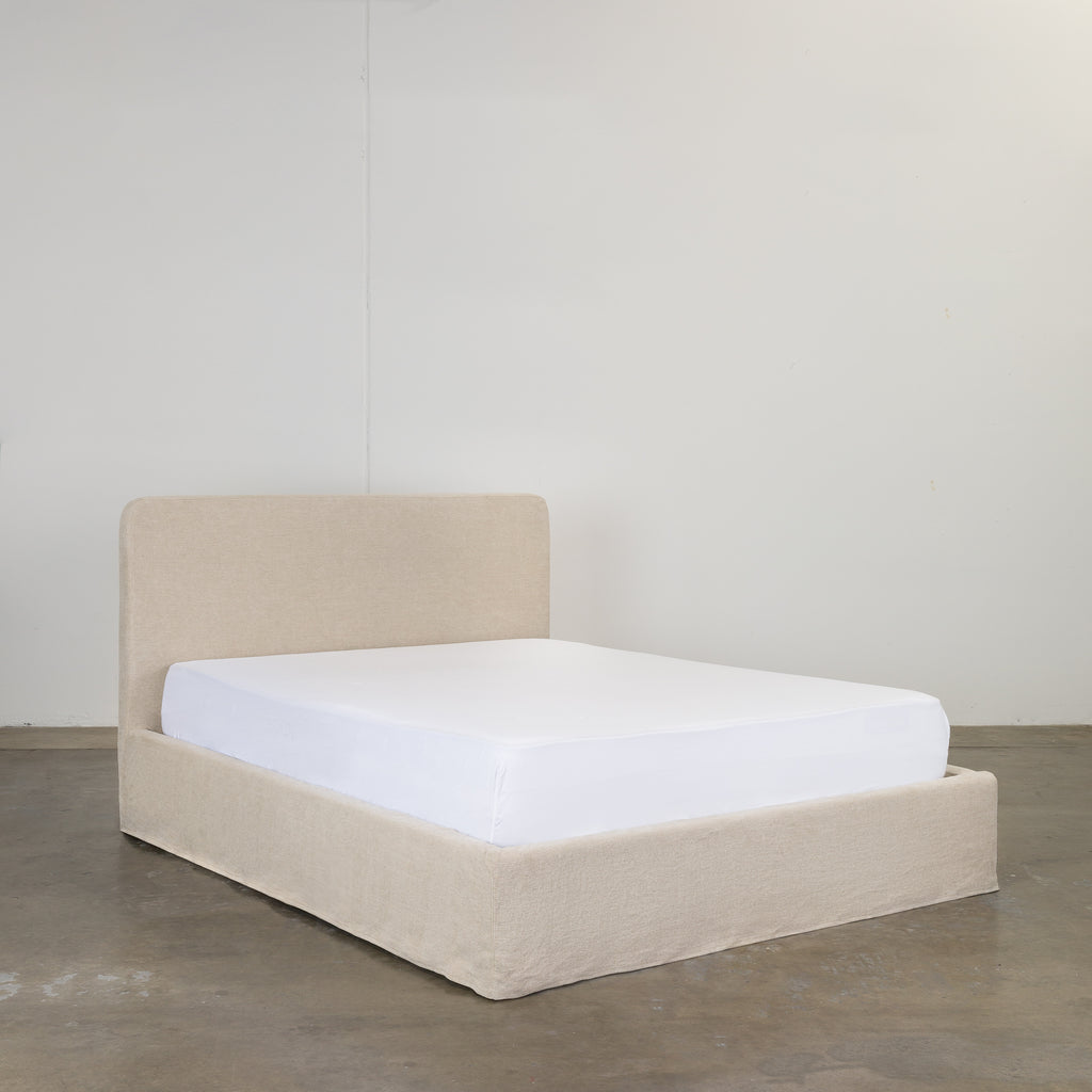 Shelby Bed - Furniture - Line - Bed – Shoppe Amber Interiors