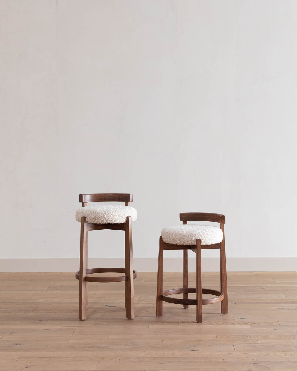 Cade Stool
