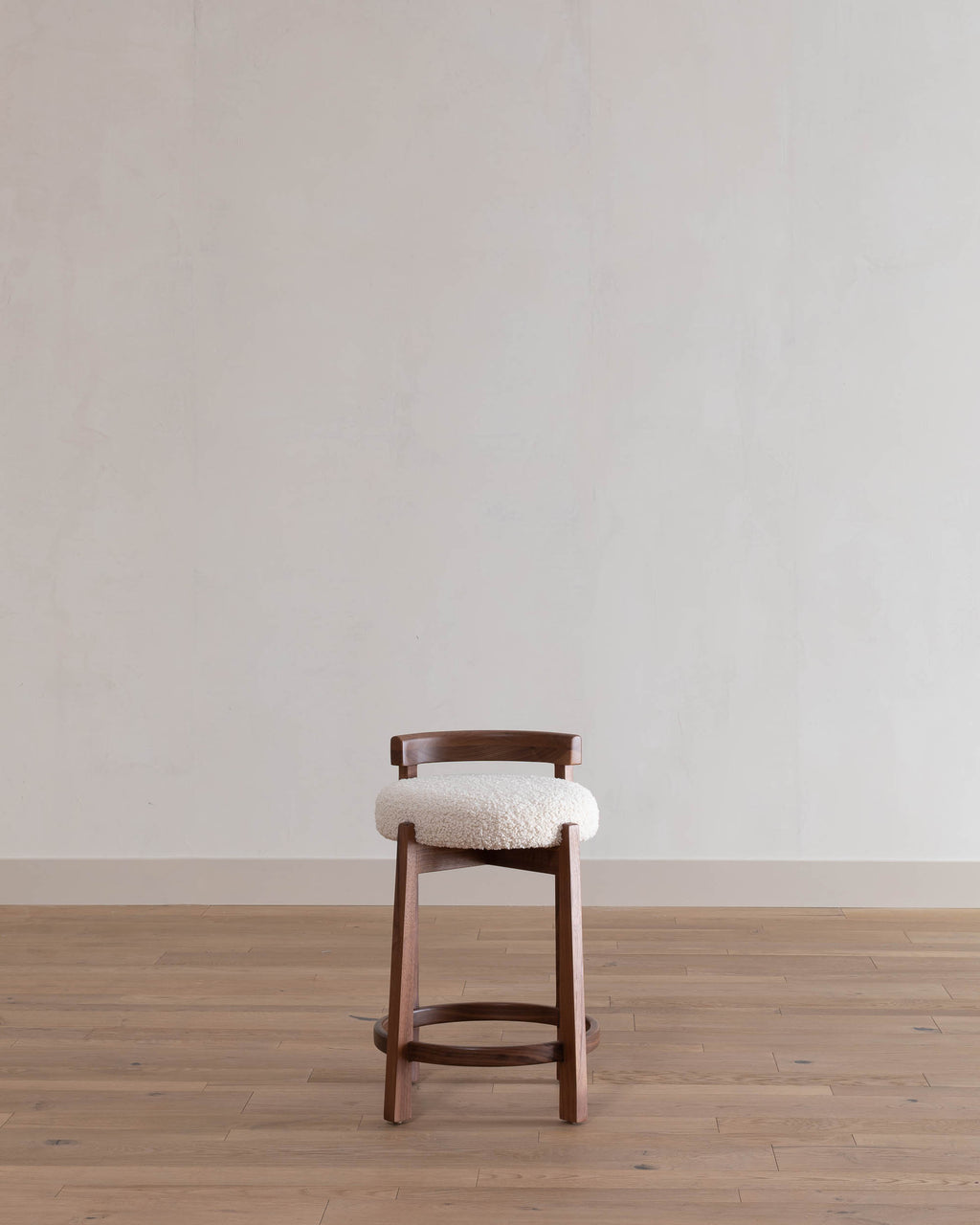 Cade Stool