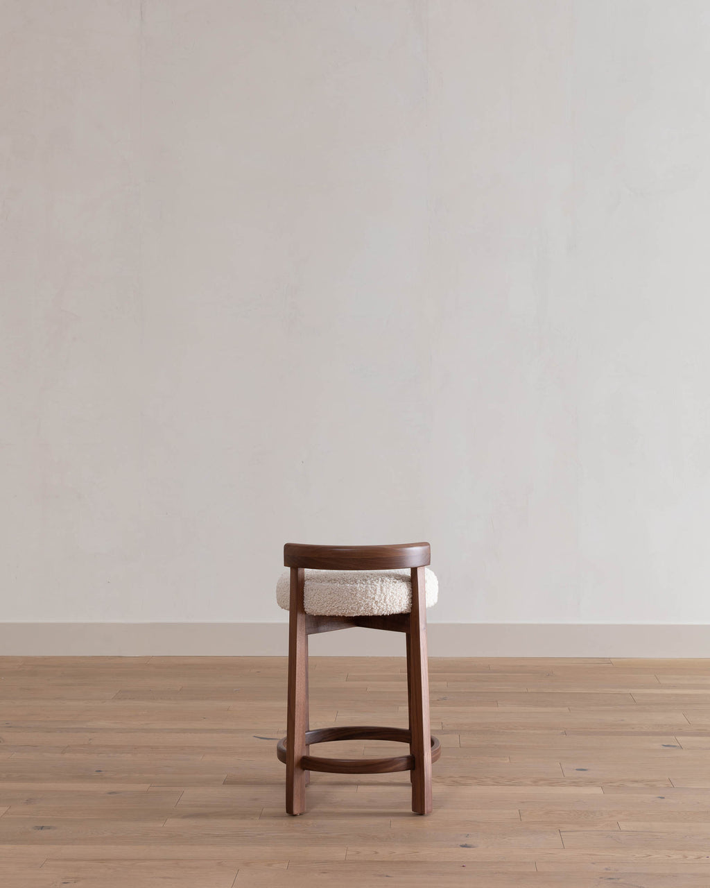 Cade Stool