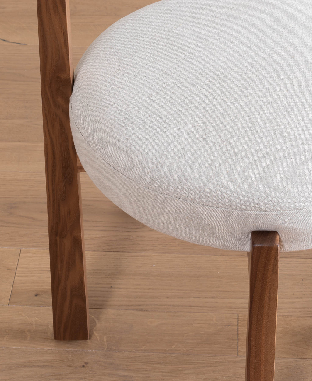 Cade Chair Lace