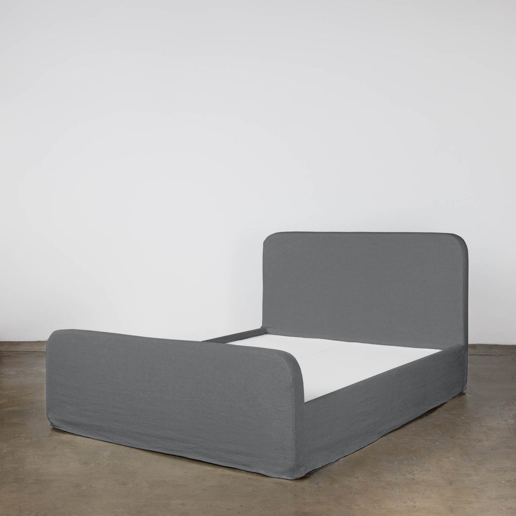 Shelby Bed with Footboard